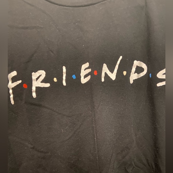 FRIENDS T-SHIRT - Picture 2 of 2